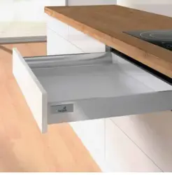 InnoTech zásuvka 54/470mm, strieborná