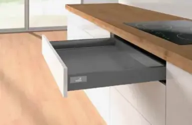 Atira zásuvka; 70/420mm; antracit